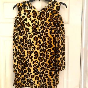 NWOT velvet cheetah print cold shoulder blouse